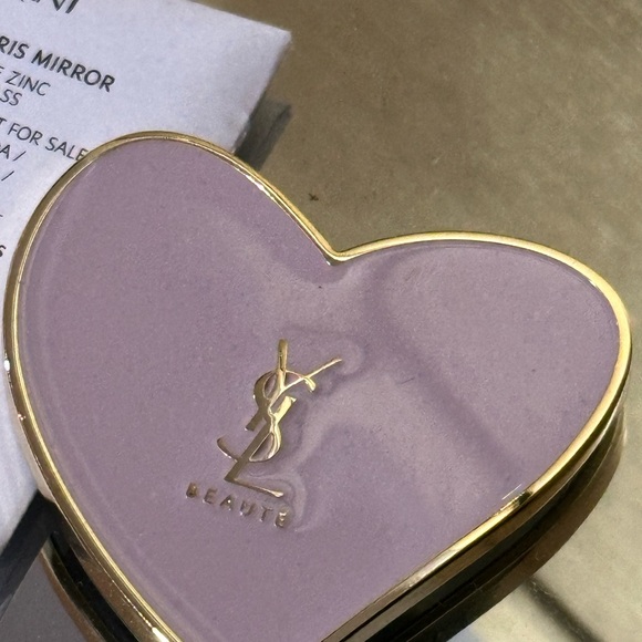 New YSL Pink Heart Mini Mirror - Picture 3 of 5